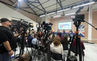 WhatsApp Image 2025-10-28 at 17.04.30